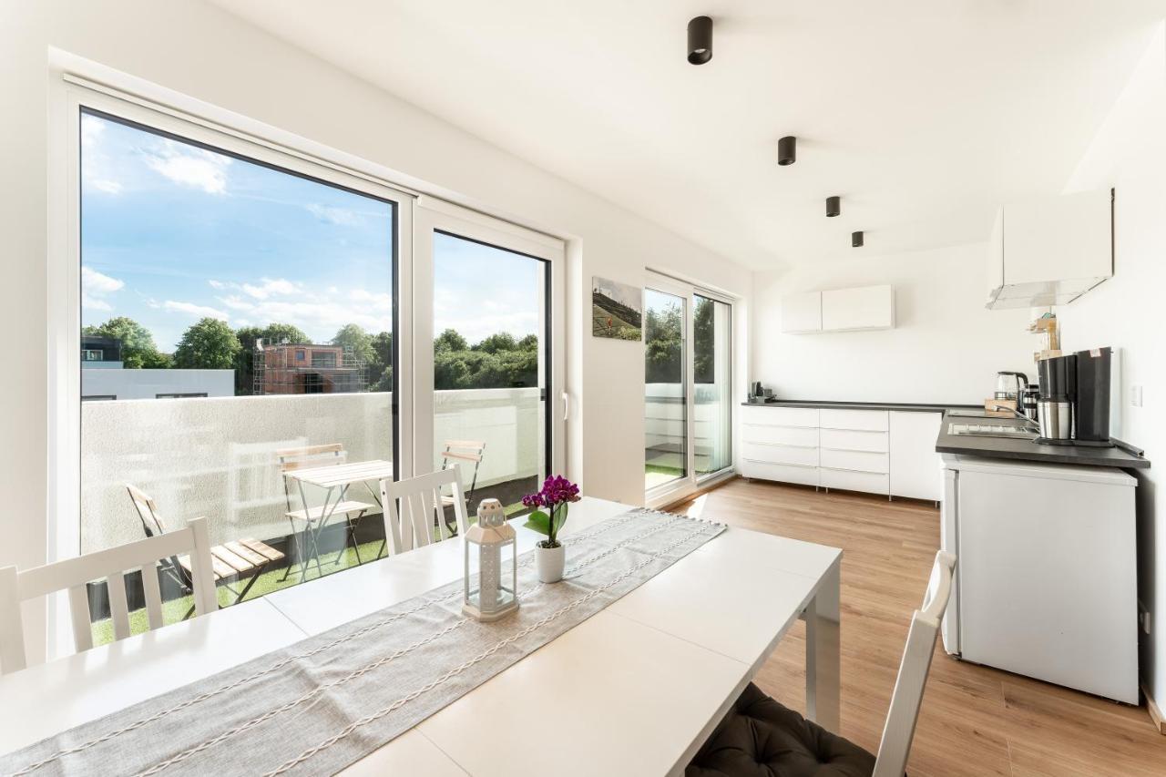Gemuetliches Und Lichtdurchflutetes Penthouse Mit Sternenhimmelblick, Boxspringbett Und Terrasse - Gute Anbindung An Die Innenstadt Kassel Eksteriør bilde