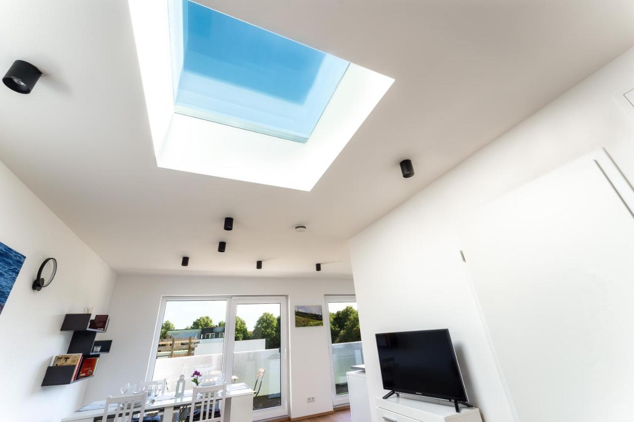 Gemuetliches Und Lichtdurchflutetes Penthouse Mit Sternenhimmelblick, Boxspringbett Und Terrasse - Gute Anbindung An Die Innenstadt Kassel Eksteriør bilde