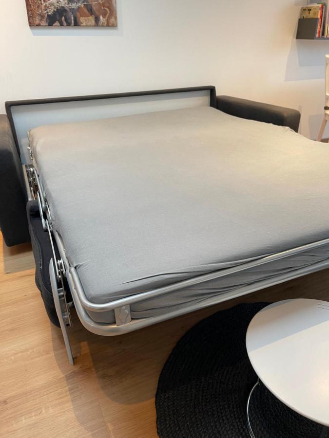 Gemuetliches Und Lichtdurchflutetes Penthouse Mit Sternenhimmelblick, Boxspringbett Und Terrasse - Gute Anbindung An Die Innenstadt Kassel Eksteriør bilde